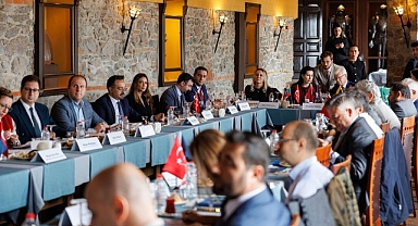 Başkan Mutlu’dan dirençli kent vurgusu: En önemli gündemimiz