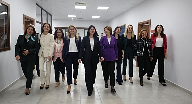 Başkan Ovalıoğlu: “Ömrüm cam tavanları yumruklayarak geçti”