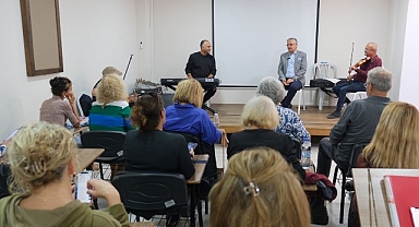 Başkan Topaloğlu’ndan Türk Müzik Topluluğu’na ziyaret 