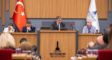 Başkan Tugay’dan 2025 bütçesinde tasarruf vurgusu “Ayağımızı yorganımıza göre uzatacağız”