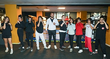 Buca Belediyesi’nden kadınlar için ücretsiz savunma dersleri