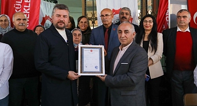 Buca Cemevi'nin 31 yıllık mülkiyet sorunu çözüldü