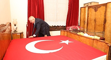 Edremit Ata’sını büyük bir özlemle andı