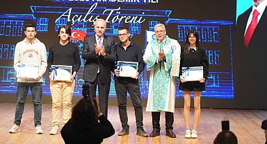 EÜ Akademik Yıl Açılışı TBMM Başkanı Prof. Dr. Numan Kurtulmuş’un Teşrifleriyle Gerçekleşti