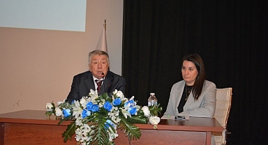 EÜ’de “Atatürk’ün Hastalığı ve Vefatı” konuşuldu