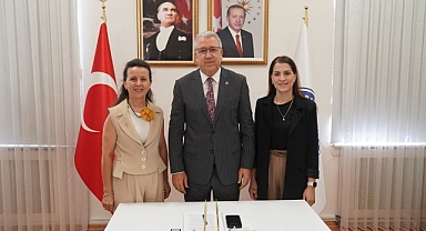 EÜ Hemşirelik Fakültesinden Ventilatör Kaynaklı Enfeksiyonların önlenmesine yönelik proje