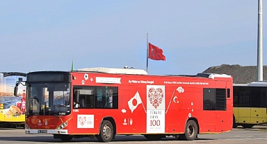 İETT'den Türkiye-Japonya 100. Yılı İçin Özel Otobüs