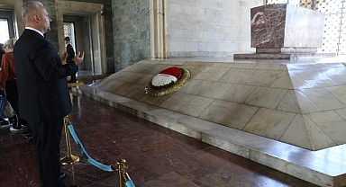 İlk Günkü Hüzün ve Hasretle Anıyoruz