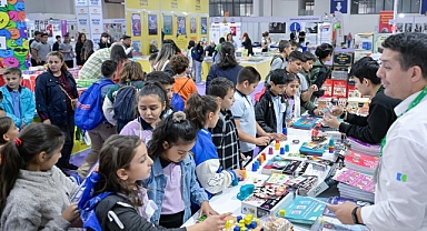 İZKİTAP her yaştan kitapseveri ağırlıyor