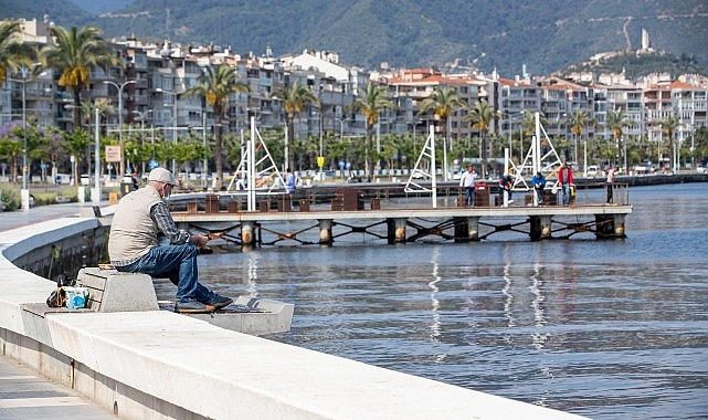 İzmir Büyükşehir Belediyesi temiz Körfez için çalıştay düzenliyor “Körfezin geleceği İzmir’in geleceği”