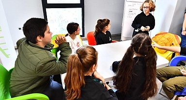 İzmir’de çocukların da sözü var