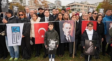 Kadıköy’de 9’u 5 Geçe Ata’ya Saygı Zinciri