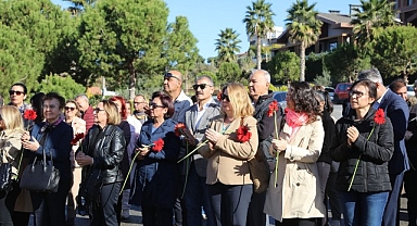 ‘Karaoğlan’ Bülent Ecevit 18. yılında Güzelbahçe’de Anıldı