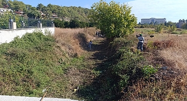 Kemer’de dere temizliği çalışmaları