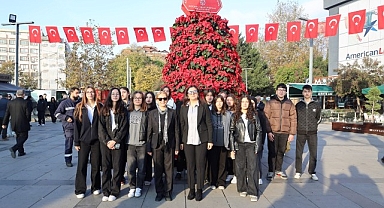 Kocaeli Ata'sını onun adını taşıyan çiçeklerle anıyor