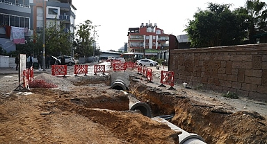 Konyaaltı Pınarbaşı Mahallesi'nin yağmur suyu sorunu çözülüyor