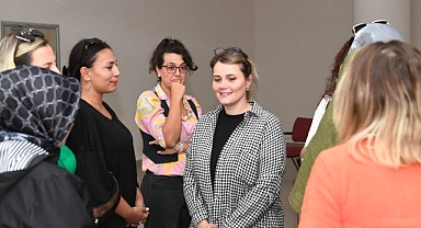 Osmangazi Belediyesi’nden kadınlara özel tiyatro eğitimi