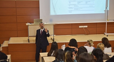 RTÜK Başkanı Ebubekir Şahin Egeli iletişimcilerle bir araya geldi