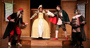 Şehir Tiyatroları İki Efendinin Uşağı Oyunuyla Büyükçekmece’de