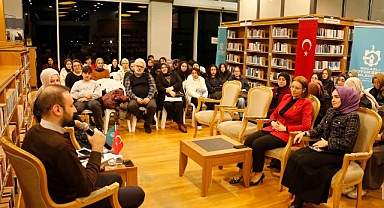 Sezai Karakoç şiirleriyle anıldı