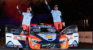 Thierry Neuville ve Martijn Wydaeghe İkilisi 2024 WRC Dünya Pilotlar Şampiyonu Oldu.