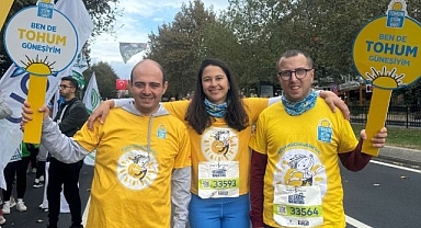 Tohum Güneşleri, 15 öğrencinin eğitim bursu için Türkiye İş Bankası 46. İstanbul Maratonu’nda koştu!