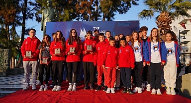 Türkiye Yelken Federasyonu Yelken Ligi 1. Ayak IQ FOIL-TECHNO 293 yarışları ve “Milli Takım” seçmeleri Ayvalık’ta başladı.