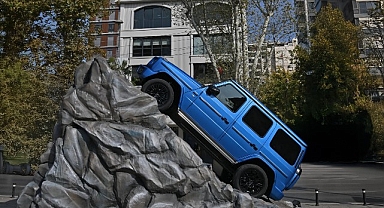 Yeni Elektrikli Mercedes-Benz G-Serisi İstanbul’da yükseldi