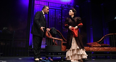 Adana Şehir Tiyatroları “Hedda Gabler” Oyunuyla İstanbul’da