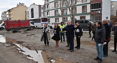 Akhisar’ın Çehresi Değişiyor, Eski Tren Yolu Cazibe Merkezine Dönüşüyor