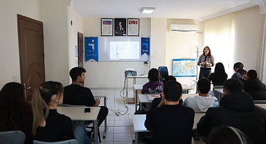 ATABEM'den üniversite adaylarına hem akademik hem kariyer desteği