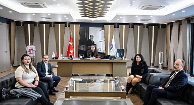Başkan Böcek'ten Kızılarık sakinlerine destek