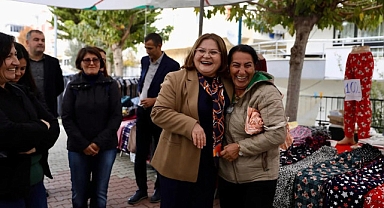 Başkan Gençay Pazartesi Pazarında Vatandaşlarla Buluştu