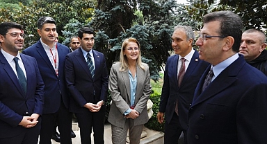 Başkan Ovalıoğlu, ‘Yerel Yöneticiler Ve Eğitim Çalıştayı’na Katıldı