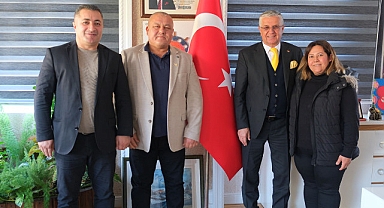 Başkan Topaloğlu’na nezaket ziyareti