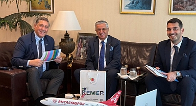 Başkan Topaloğlu'ndan tur operatörlerine ziyaret