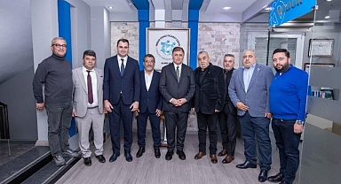 Başkan Tugay’a hizmet teşekkürü