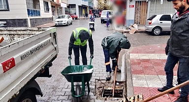 Büyükşehir ve MASKİ Ekipleri Yağışta Sahadaydı