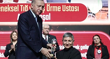 Cumhurbaşkanı Tarafından Ödüllendirilen Koşal'a Başkan Sezer'den Ziyaret