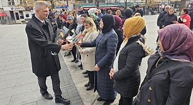 Dünya Kadın Hakları Günü Gölcük'te Kutlandı