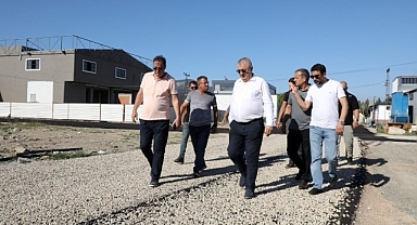 Edremit’te yol seferberliği: 2025 hedefi 500 bin metrekare