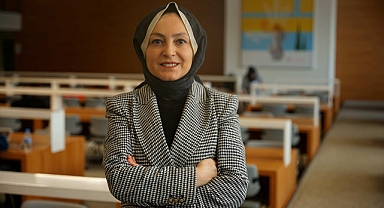 Göz yorgunluğunu önlemek için göz kırpma sayınızı artırın