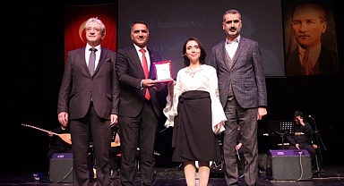 Halk müziği yarışmasında muhteşem final
