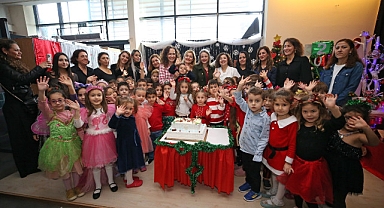 Karşıyaka’da 7’den 70’e yılbaşı coşkusu