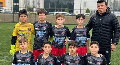 Kemer Belediye Merkez Spor takımları dolu dizgin