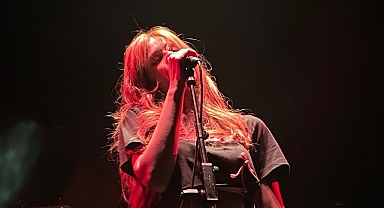 Kıvılcım Ural’ Spotify’de Türkçe Rock Listesine ilk sıradan girdi!