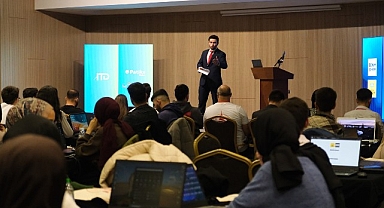 Konya Bilim Merkezi’nde “Internet Computer ve Smart Contract Yazma” Eğitimi Düzenlendi