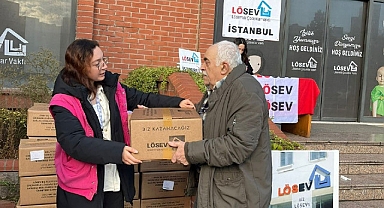 LÖSEV Mutlu Et Paketlerini Ataşehir’de Dağıtmaya Devam Ediyor
