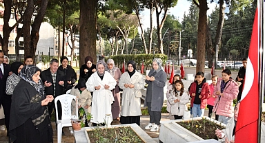 Manisa Şehidini Andı