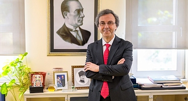Prof. Dr. Ahmet Aydın: Sahte İçki Renginden, Kokusundan, Tadından Anlaşılmıyor…